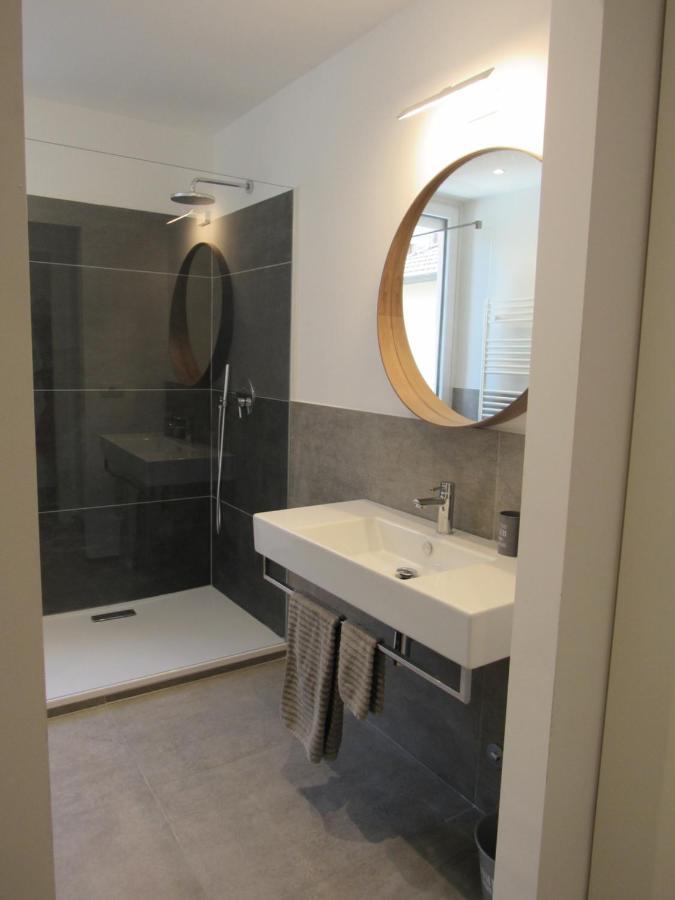 Make A Wish - Near The Center With Private Parking Appartement Como Buitenkant foto